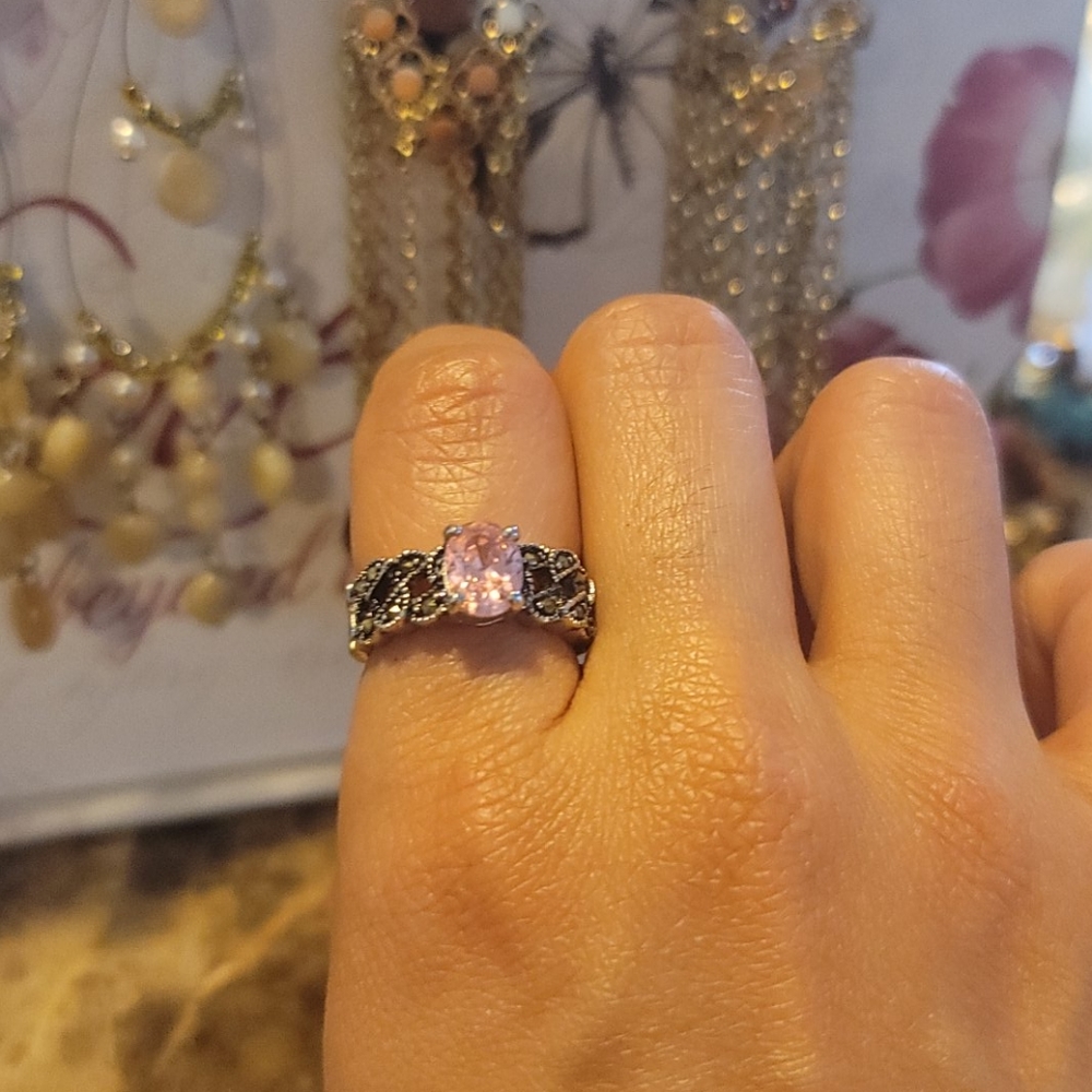 Rose zirconia with rheinstone silver ring